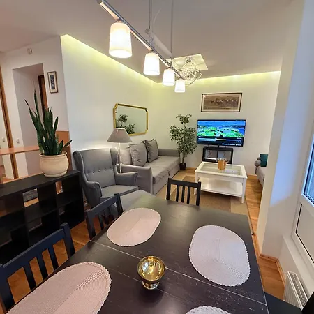 Pilies23 Old Town Luxury Apartment